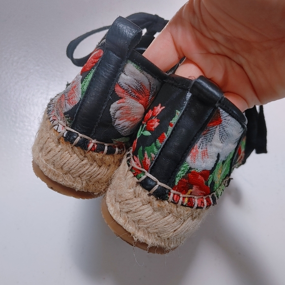 J Slides NYC platform lace up espadrilles - Picture 5 of 6